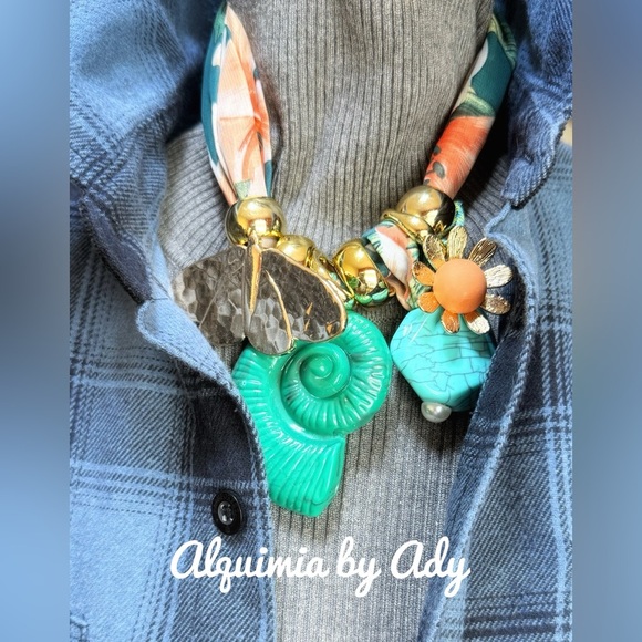 Alquimia Jewelry - Choker scarf necklace ultra big chunky turquoise and pendants